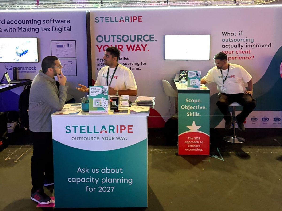 Exhibition Stand Staff | Stellaripe Services Ltd | ExCeL London | Executional Event Staffing